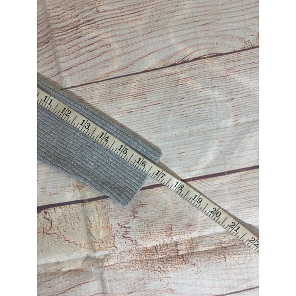 Michael Kors Women's Grey Textured Turtle Neck Long Sleeve Sweater - Medium - Picture 10 of 10